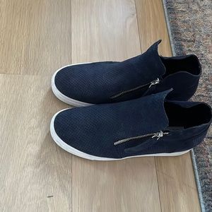 Steve Madden sneakers